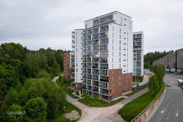 Ylismäenkuja 8 A 104